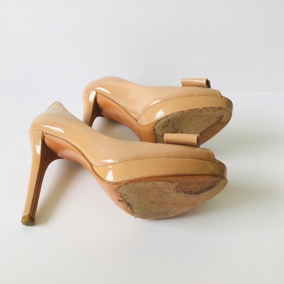 Coach Tan Leather Pumps Size 6B - Picture 7 of 8